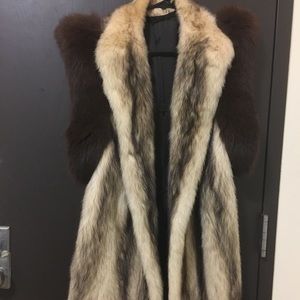 Vintage Fitch Fox trimmed sleeveless Jacket